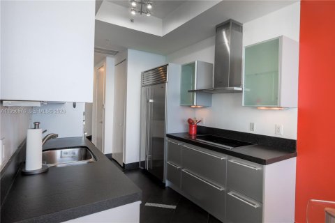 Apartment in Sunny Isles Beach, Florida 2 bedrooms, 123 sq.m. № 2024751 - photo 18