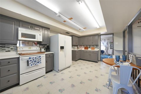 Купить виллу или дом в Ваучула, Флорида 10 комнат, 251.77м2, № 1568181 - фото 11