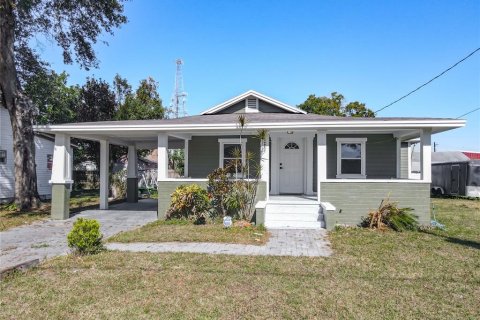 Casa en Lakeland, Florida 4 dormitorios, 119.94 m2 № 2195711