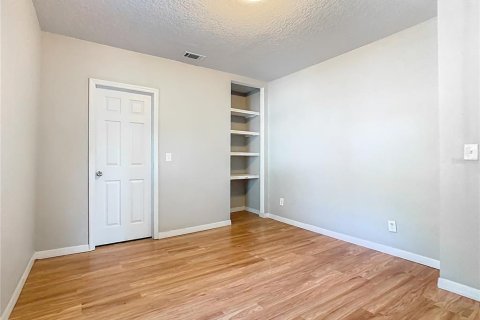 Casa en venta en Lakeland, Florida, 4 dormitorios, 119.94 m2 № 2195711 - foto 24