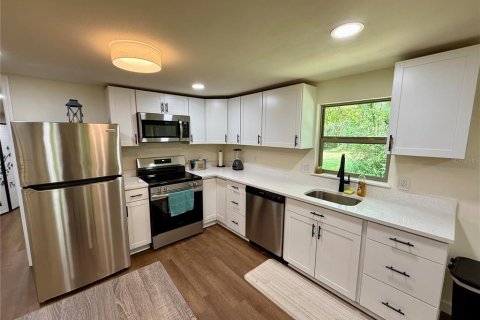 House in Brooksville, Florida 2 bedrooms, 57.97 sq.m. № 1761360 - photo 6