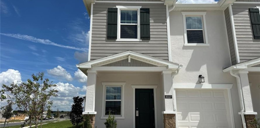 Adosado en Clermont, Florida 3 dormitorios, 174.01 m2 № 1905515