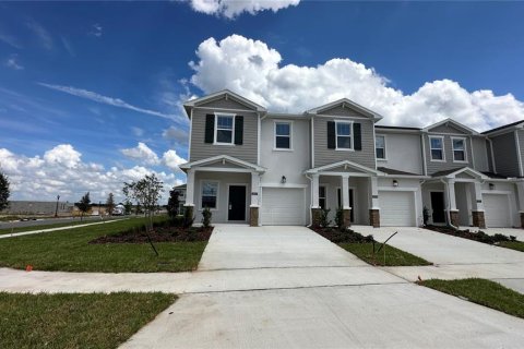 Adosado en alquiler en Clermont, Florida, 3 dormitorios, 174.01 m2 № 1905515 - foto 2