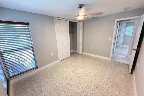 House in Clearwater, Florida 4 bedrooms, 229.93 sq.m. № 2097959 - photo 30