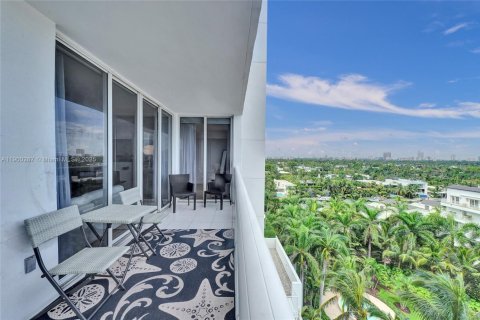Condominio en alquiler en Miami Beach, Florida, 2 dormitorios, 117.99 m2 № 1951951 - foto 14