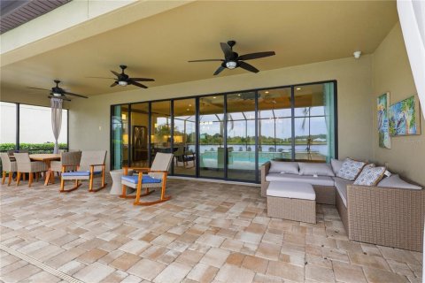 Villa ou maison à vendre à Fish Hawk, Floride: 5 chambres, 301.28 m2 № 2421974 - photo 8
