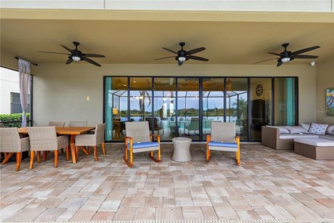 Villa ou maison à vendre à Fish Hawk, Floride: 5 chambres, 301.28 m2 № 2421974 - photo 7