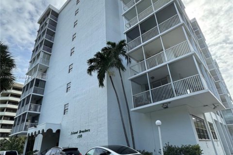 Copropriété à louer à Key Biscayne, Floride: 2 chambres, 124.02 m2 № 1946495 - photo 20