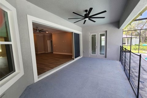 House in Orlando, Florida 4 bedrooms, 284.1 sq.m. № 1884833 - photo 16