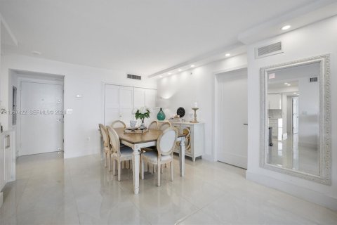 Купить кондоминиум в Авентура, Флорида 3 спальни, 134.71м2, № 2025222 - фото 12
