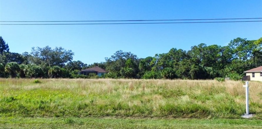 Land in North Port, Florida № 2162904