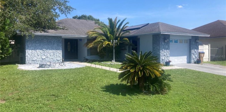 House in Kissimmee, Florida 3 bedrooms, 128.21 sq.m. № 1876606