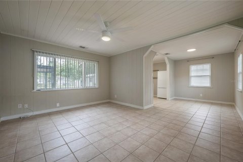 Casa en alquiler en Tampa, Florida, 2 dormitorios, 68.38 m2 № 1909985 - foto 7
