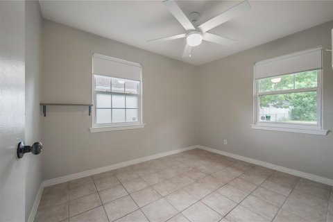 Casa en alquiler en Tampa, Florida, 2 dormitorios, 68.38 m2 № 1909985 - foto 22