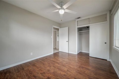 Casa en alquiler en Tampa, Florida, 2 dormitorios, 68.38 m2 № 1909985 - foto 21
