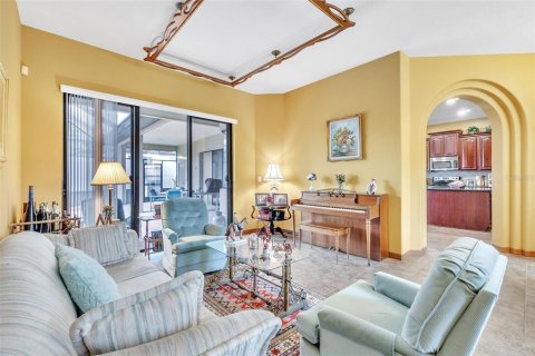Casa en venta en Apopka, Florida, 4 dormitorios, 238.29 m2 № 1902011 - foto 16