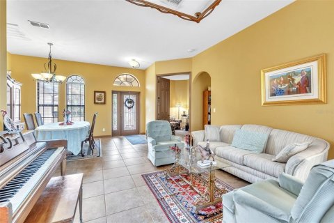Casa en venta en Apopka, Florida, 4 dormitorios, 238.29 m2 № 1902011 - foto 18