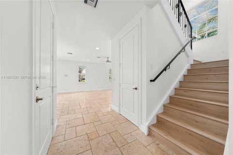 Adosado en venta en Fort Lauderdale, Florida, 3 dormitorios, 261.06 m2 № 2062658 - foto 3