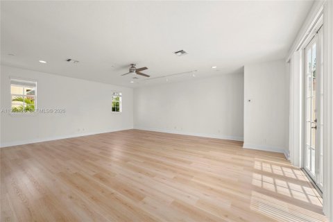 Adosado en venta en Fort Lauderdale, Florida, 3 dormitorios, 261.06 m2 № 2062658 - foto 28