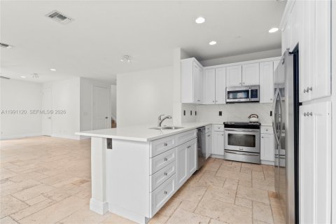 Adosado en venta en Fort Lauderdale, Florida, 3 dormitorios, 261.06 m2 № 2062658 - foto 6