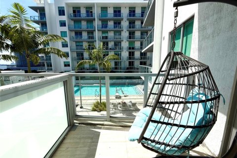 Condominio en venta en Miami, Florida, 44.5 m2 № 2013394 - foto 22