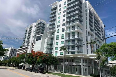 Condominio en venta en Miami, Florida, 44.5 m2 № 2013394 - foto 25