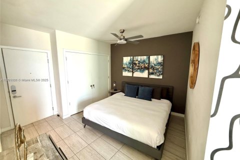 Condominio en venta en Miami, Florida, 44.5 m2 № 2013394 - foto 19
