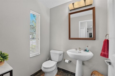 House in Brandon, Florida 2 bedrooms, 179.21 sq.m. № 2430906 - photo 7