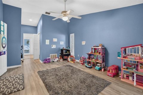 House in Brandon, Florida 2 bedrooms, 179.21 sq.m. № 2430906 - photo 27