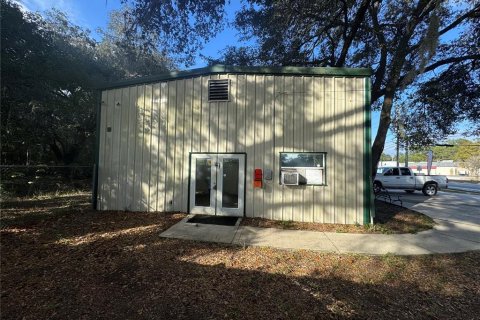 Immobilier commercial à Waldo, Floride 142.14 m2 № 2138064