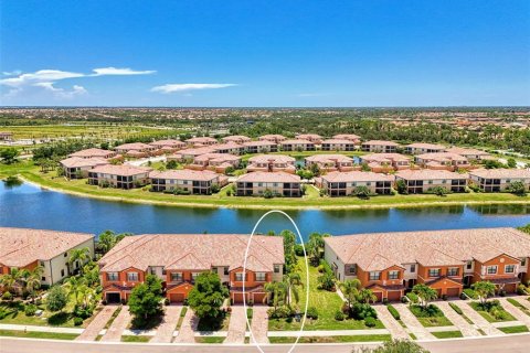 Adosado en alquiler en Venice, Florida, 3 dormitorios, 181.16 m2 № 1853963 - foto 2
