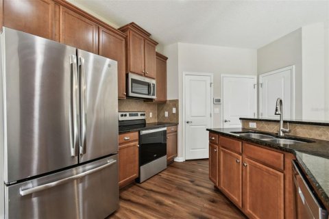Adosado en venta en Tampa, Florida, 3 dormitorios, 170.94 m2 № 1827397 - foto 3