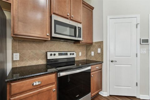 Adosado en venta en Tampa, Florida, 3 dormitorios, 170.94 m2 № 1827397 - foto 17