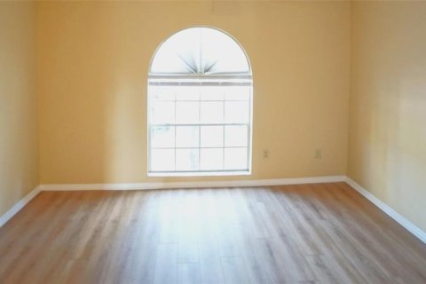 Townhouse in Tampa, Florida 2 bedrooms, 119.66 sq.m. № 2237939 - photo 19