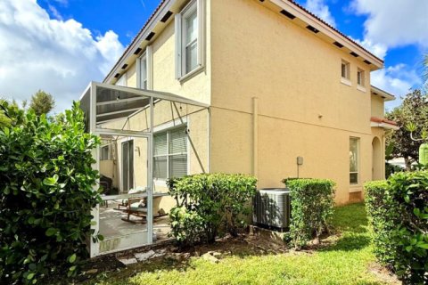 Townhouse in Palm Beach Gardens, Florida 3 bedrooms, 164.81 sq.m. № 2399982 - photo 9