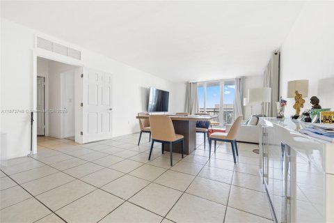 Copropriété à vendre à Miami Beach, Floride: 2 chambres, 164.99 m2 № 1924030 - photo 5