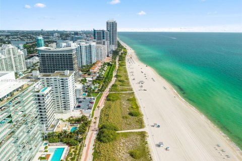 Copropriété à vendre à Miami Beach, Floride: 2 chambres, 164.99 m2 № 1924030 - photo 20