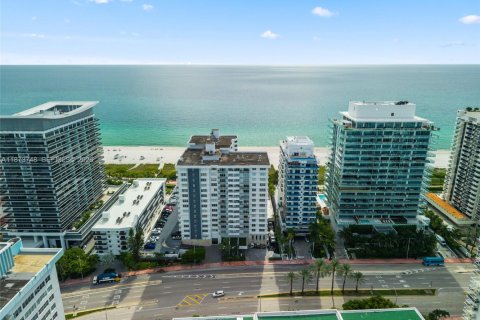 Condominio en venta en Miami Beach, Florida, 2 dormitorios, 164.99 m2 № 1924030 - foto 27