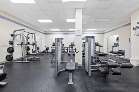 Copropriété à vendre à Miami Beach, Floride: 2 chambres, 164.99 m2 № 1924030 - photo 13