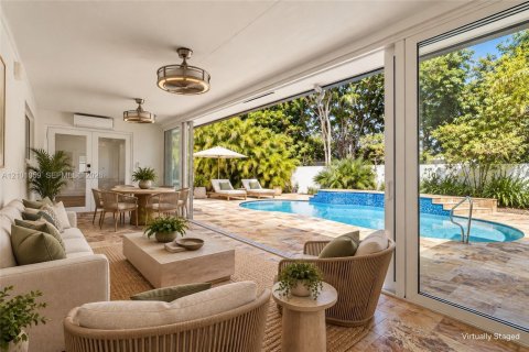 Casa en venta en South Miami, Florida, 4 dormitorios, 214.14 m2 № 2404115 - foto 22