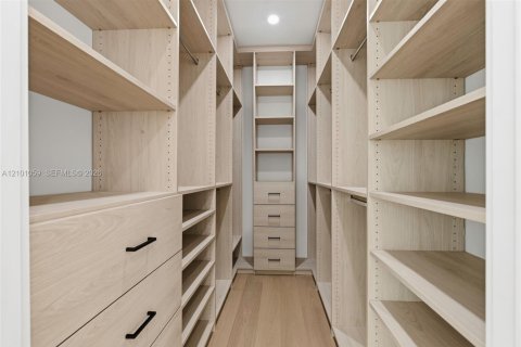 Casa en venta en South Miami, Florida, 4 dormitorios, 214.14 m2 № 2404115 - foto 16