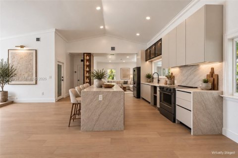 Casa en venta en South Miami, Florida, 4 dormitorios, 214.14 m2 № 2404115 - foto 5