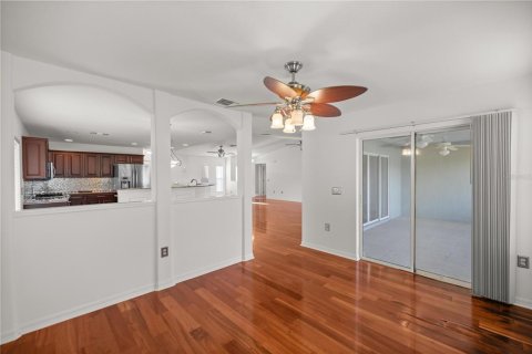 House in Ocala, Florida 2 bedrooms, 163.23 sq.m. № 1734014 - photo 13