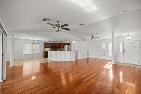 House in Ocala, Florida 2 bedrooms, 163.23 sq.m. № 1734014 - photo 10