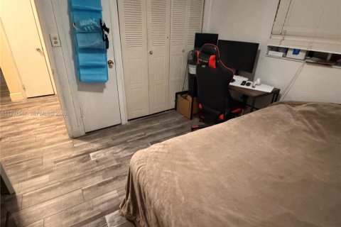 Casa en venta en Deerfield Beach, Florida, 3 dormitorios, 97.27 m2 № 2060538 - foto 7