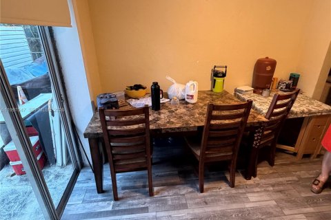 Casa en venta en Deerfield Beach, Florida, 3 dormitorios, 97.27 m2 № 2060538 - foto 4