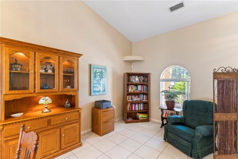 House in Palm Coast, Florida 3 bedrooms, 197.42 sq.m. № 1574156 - photo 18