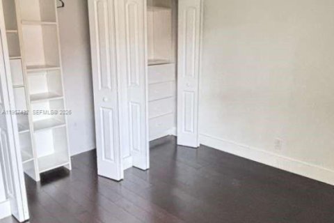 Townhouse in Plantation, Florida 3 bedrooms, 157 sq.m. № 2019772 - photo 9