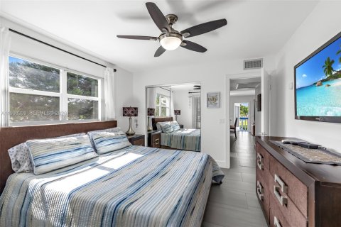 Купить кондоминиум в Дирфилд-Бич, Флорида 2 спальни, 76.18м2, № 2065259 - фото 18