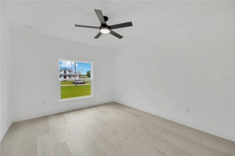 Casa en venta en Dade City, Florida, 4 dormitorios, 261.52 m2 № 2116312 - foto 27